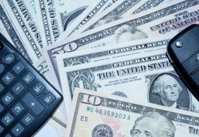Calculating the cost of a windshield replacement in Cincinnati, OH